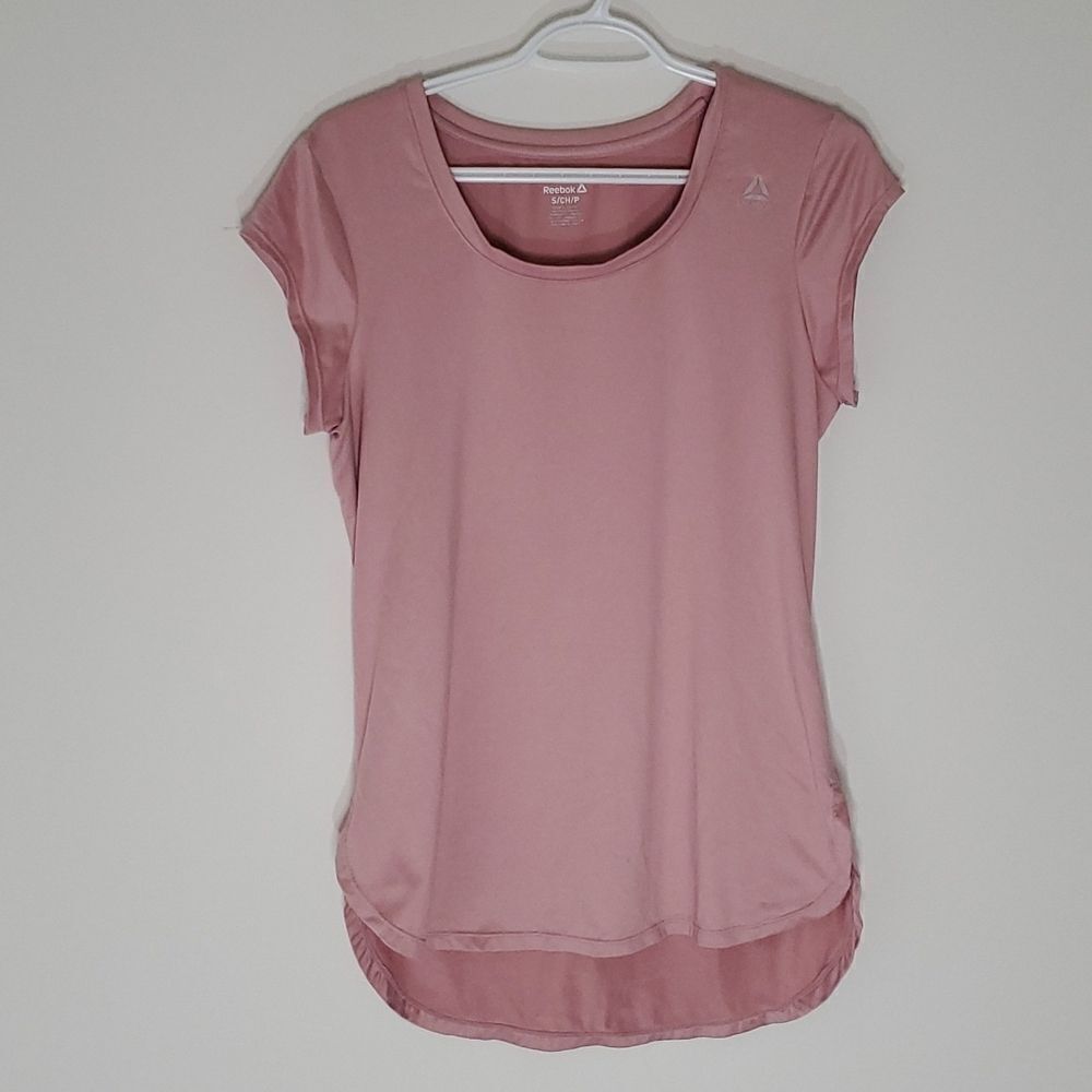 REEBOK small pink athletic short sleeve shirt
